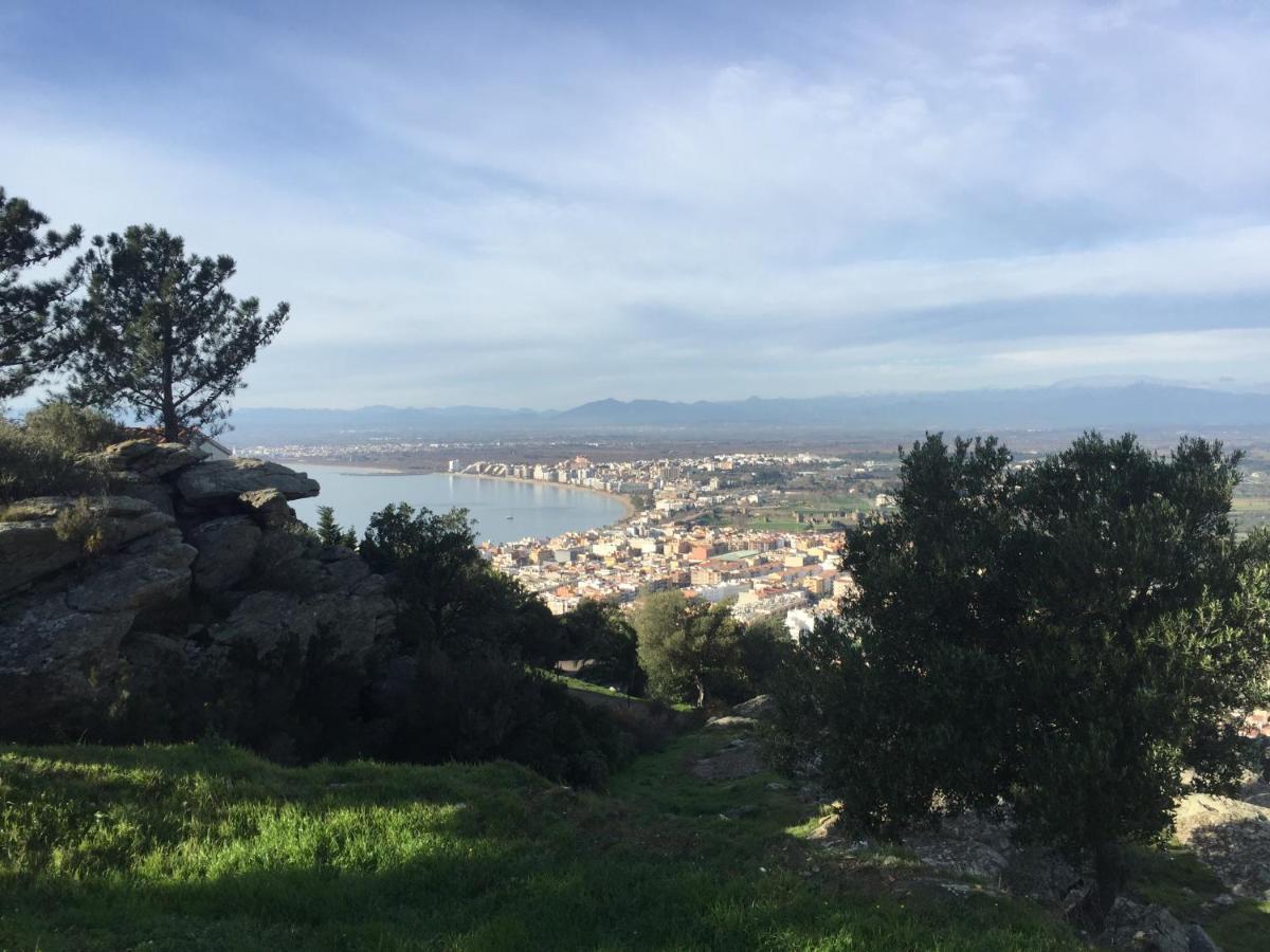Appartement Standing 58M Plage A 3Mn En Voiture Roses Eksteriør bilde