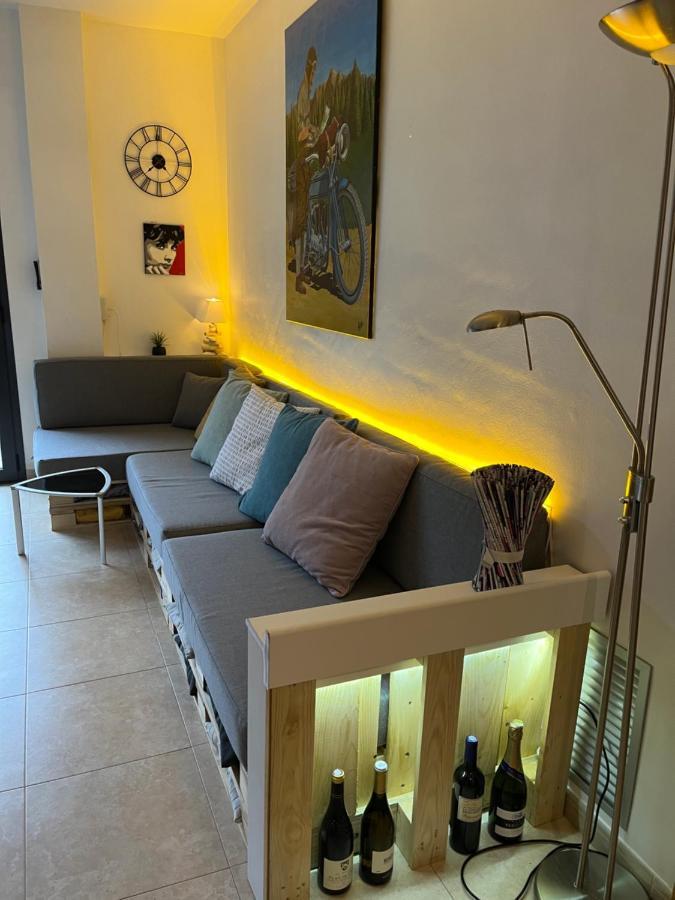 Appartement Standing 58M Plage A 3Mn En Voiture Roses Eksteriør bilde
