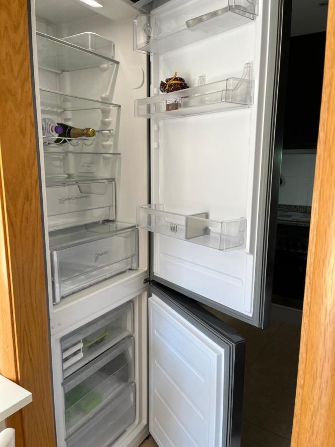 Appartement Standing 58M Plage A 3Mn En Voiture Roses Eksteriør bilde